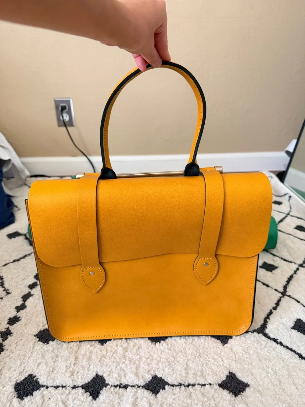 The Leather Satchel Company 13